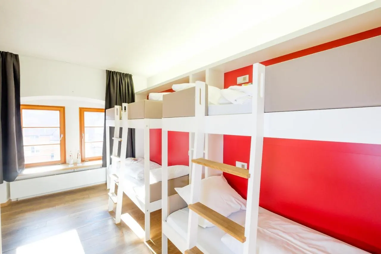 Jugendherberge Nuernberg - Youth Hostel Almanya